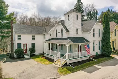13 Wood Street, Camden, ME 04843 - Photo 2