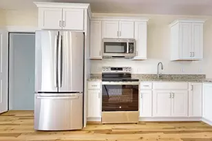 16 Viking Ln, Westbrook, ME 04092 - Photo 2