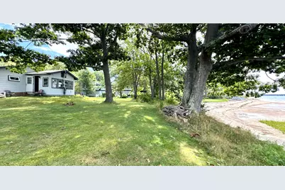 494 Island Avenue, Portland, ME 04108 - Photo 4