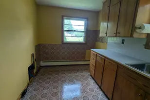 55 Sidney St, Bingham, ME 04920 - Photo 6
