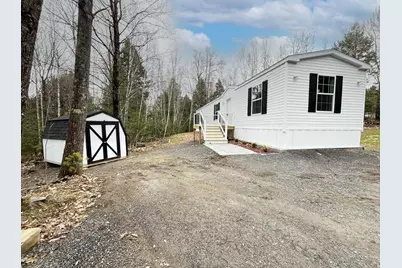26 Round Stone Road, Mount Vernon, ME 04352 - Photo 2