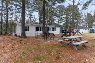 1 Williams Cir, Brunswick, ME 04011 - Photo 4