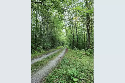 672 Meadow Lane, Rumford, ME 04276 - Photo 16
