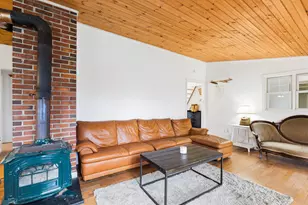 132 Sunset Ave, Portland, ME 04109 - Photo 10
