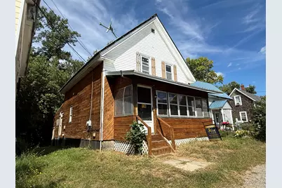 136 Washington Street, Pittsfield, ME 04967 - Photo 1