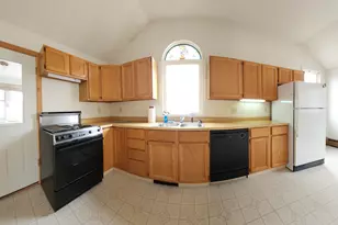 499 Aroostook Ave, Millinocket, ME 04462 - Photo 4
