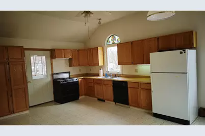 499 Aroostook Avenue, Millinocket, ME 04462 - Photo 1