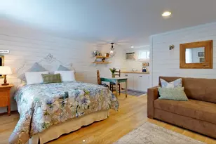 7 Bay Ave, Old Orchard Beach, ME 04064 - Photo 2