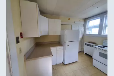 17 Summer Street, Dover Foxcroft, ME 04426 - Photo 6