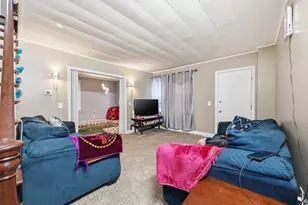 83 Pleasant St, Waterville, ME 04901 - Photo 12