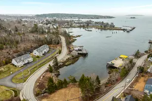 15 Village Ct, Boothbay Harbor, ME 04538 - Photo 1