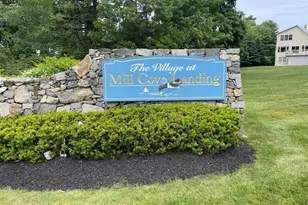 15 Village Ct, Boothbay Harbor, ME 04538 - Photo 2