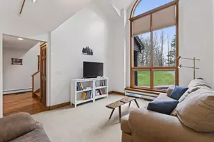 556 Main St, Wayne, ME 04284 - Photo 24