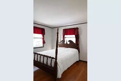 381 Birch Street, Bangor, ME 04401 - Photo 18