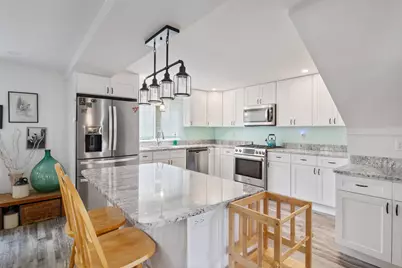 32 W W. Old Orchard Avenue, Old Orchard Beach, ME 04064 - Photo 16