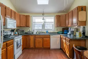 15 Meadow Dr Dr, North Berwick, ME 03906 - Photo 2