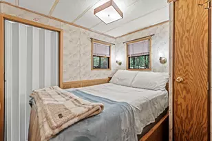 7 Oregon Ave, Old Orchard Beach, ME 04064 - Photo 16