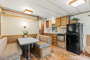 7 Oregon Ave, Old Orchard Beach, ME 04064 - Photo 6