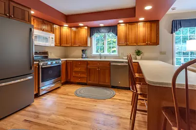 51 Tracy Cove Circle, Rome, ME 04963 - Photo 10