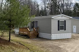 86 Mccrillis Brook Rd, Bethel, ME 04219 - Photo 2