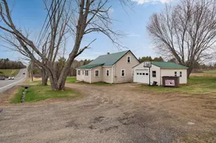628 Unity Rd, Benton, ME 04901 - Photo 10