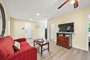 22 Ocean Park Rd, Saco, ME 04072 - Photo 6