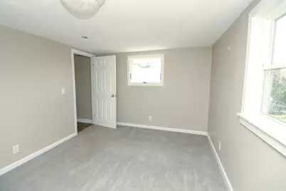 35 Mildred Avenue, Bangor, ME 04401 - Photo 30