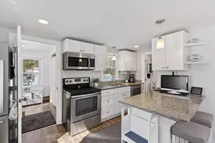 13 Highland Ave, Cumberland, ME 04021 - Photo 8