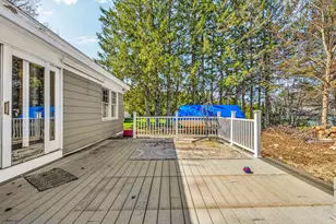 36 Pineland St, Lewiston, ME 04240 - Photo 10