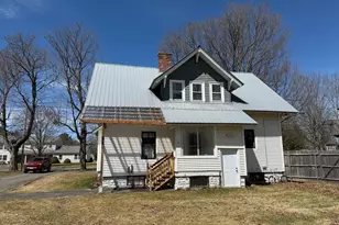 21 Bowdoin St, Houlton, ME 04730 - Photo 34