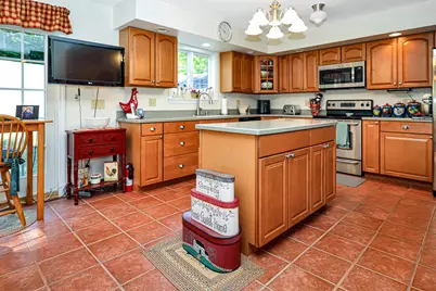 44 Mountain View Road, Mexico, ME 04224 - Photo 6