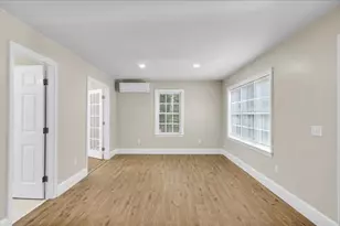 153 Cedar St, Belfast, ME 04915 - Photo 12