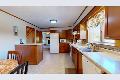 868 Paris Road, Hebron, ME 04238 - Photo 12