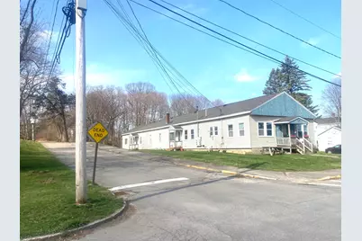 79 W Cutts Street, Biddeford, ME 04005 - Photo 2