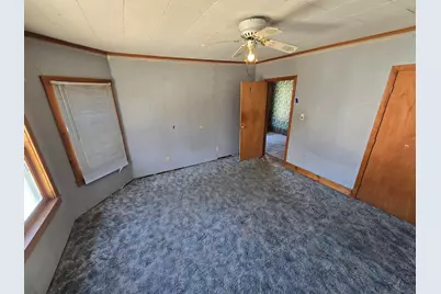 10 Cherry Street, Dover Foxcroft, ME 04426 - Photo 22