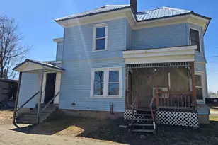 10 Cherry St, Dover Foxcroft, ME 04426 - Photo 2