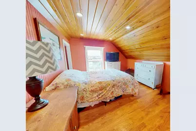 62 W Main Street, Vinalhaven, ME 04863 - Photo 50