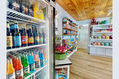 62 W Main Street, Vinalhaven, ME 04863 - Photo 8