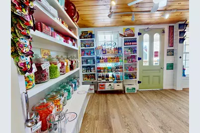 62 W Main Street, Vinalhaven, ME 04863 - Photo 6