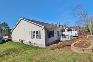 40 Kathryn Ln, Bangor, ME 04401 - Photo 6