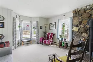 11 Elmwood Rd, Auburn, ME 04210 - Photo 10