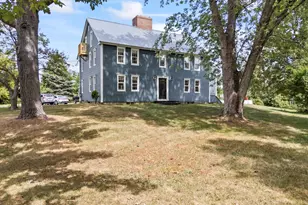 107 Berwick Rd, Berwick, ME 03901 - Photo 2