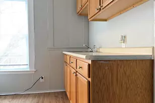 15-17 Pleasant St, Auburn, ME 04210 - Photo 30