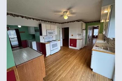 326 South Avenue, Lewiston, ME 04240 - Photo 4