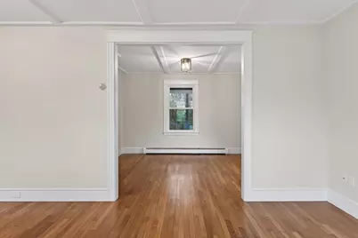 275 Middle Road, Falmouth, ME 04105 - Photo 14