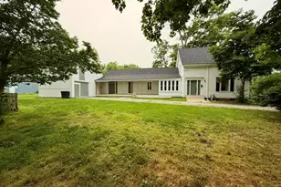42 N High St, Bridgton, ME 04009 - Photo 2