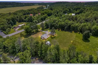 402 Town Farm Road, Farmington, ME 04938 - Photo 4