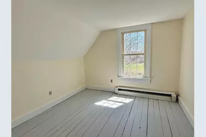 111 E Main Street, Vinalhaven, ME 04863 - Photo 16