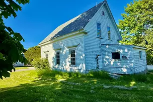 111 E Main St, Vinalhaven, ME 04863 - Photo 24