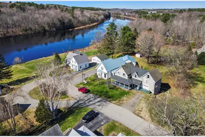 17 Grange Street, Dover Foxcroft, ME 04426 - Photo 6